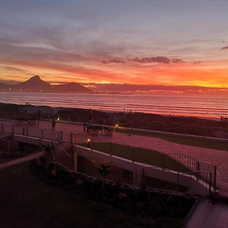 Lagoon Beach Neptune Isle Cape Town Bagian luar foto